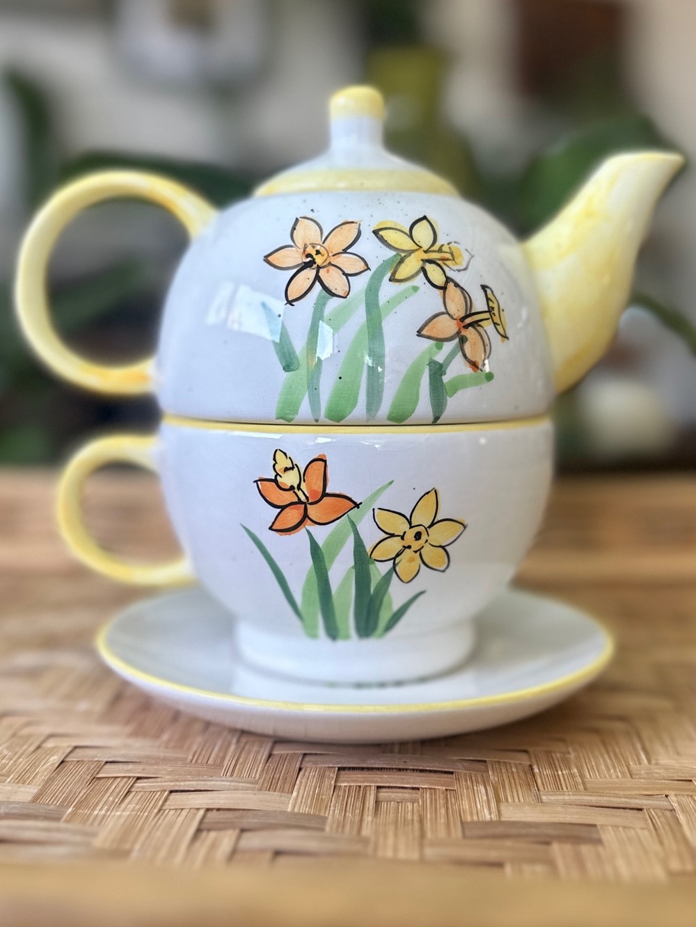 Westwood Oh!Zone Daffodil Tea for One Vintage Ceramic Teapot & Cup Set